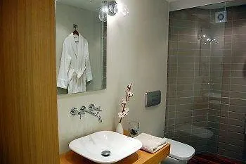I'zaz Lofts Apartment